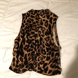 scrunch cheetah print crop